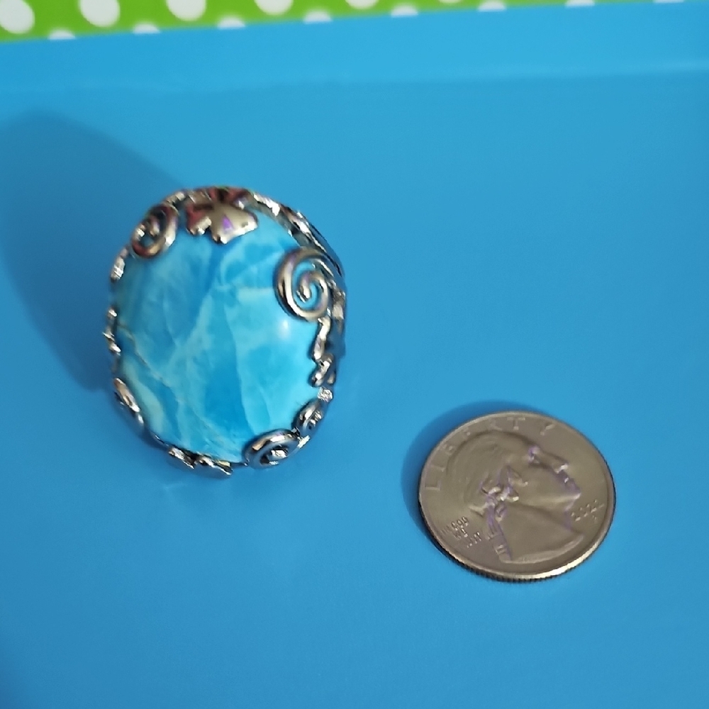 Elegant Silver and Blue Statement Ring